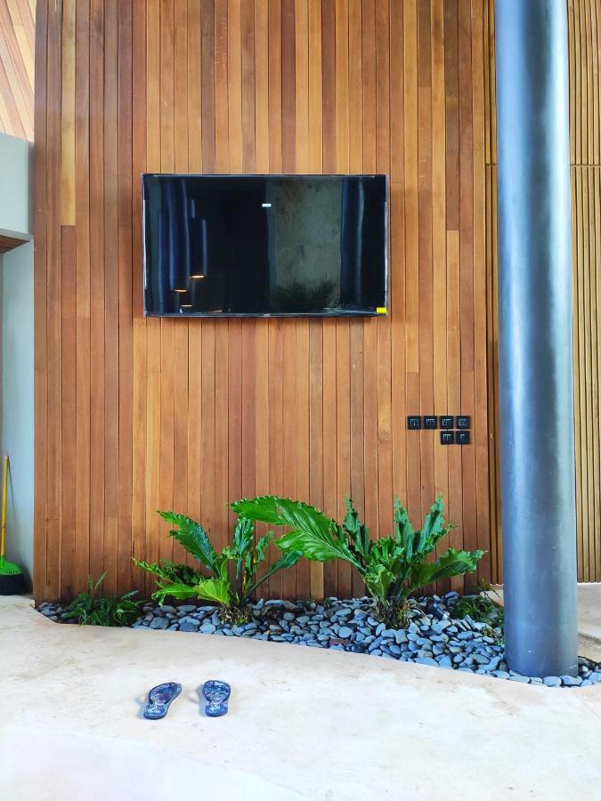 Kerobokan Villa Feh Bali By House Of Winds - Neo Tropical Eden Near Canggu מראה חיצוני תמונה
