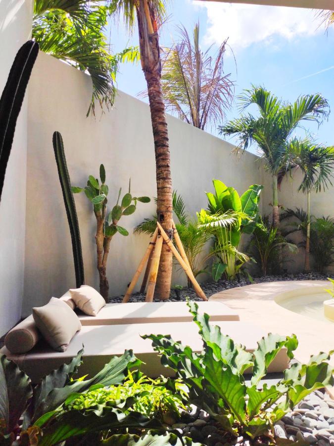 Kerobokan Villa Feh Bali By House Of Winds - Neo Tropical Eden Near Canggu מראה חיצוני תמונה