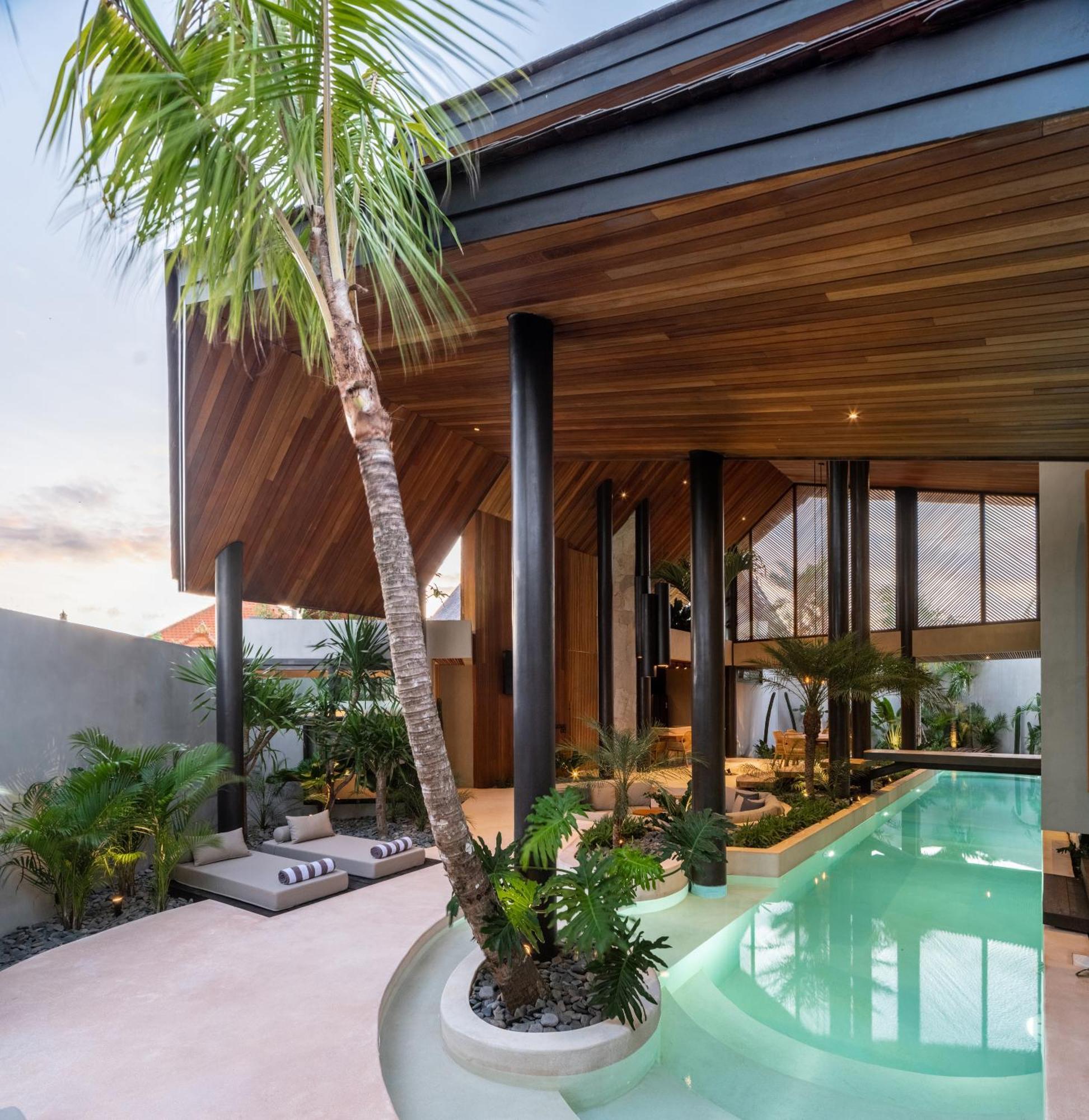 Kerobokan Villa Feh Bali By House Of Winds - Neo Tropical Eden Near Canggu מראה חיצוני תמונה