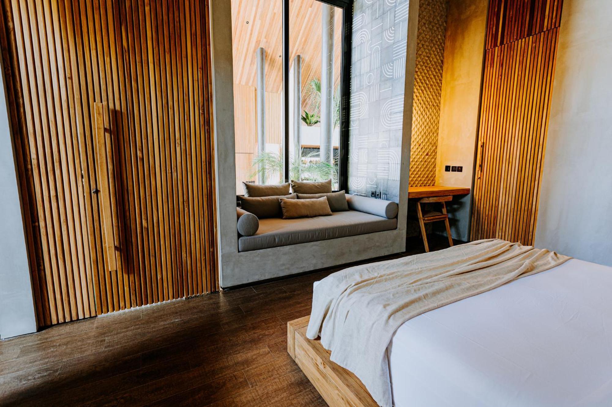 Kerobokan Villa Feh Bali By House Of Winds - Neo Tropical Eden Near Canggu מראה חיצוני תמונה